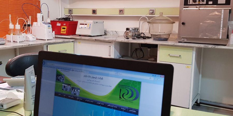 آزمایشگاه تخصصی دکتر پوراکبری,آزمایشگاه میکروبیولوژی,آزمایشگاه غذایی,آزمایشگاه آرایشی و بهداشتی,آزمایشگاه همکار,آزمایش مواد اولیه,