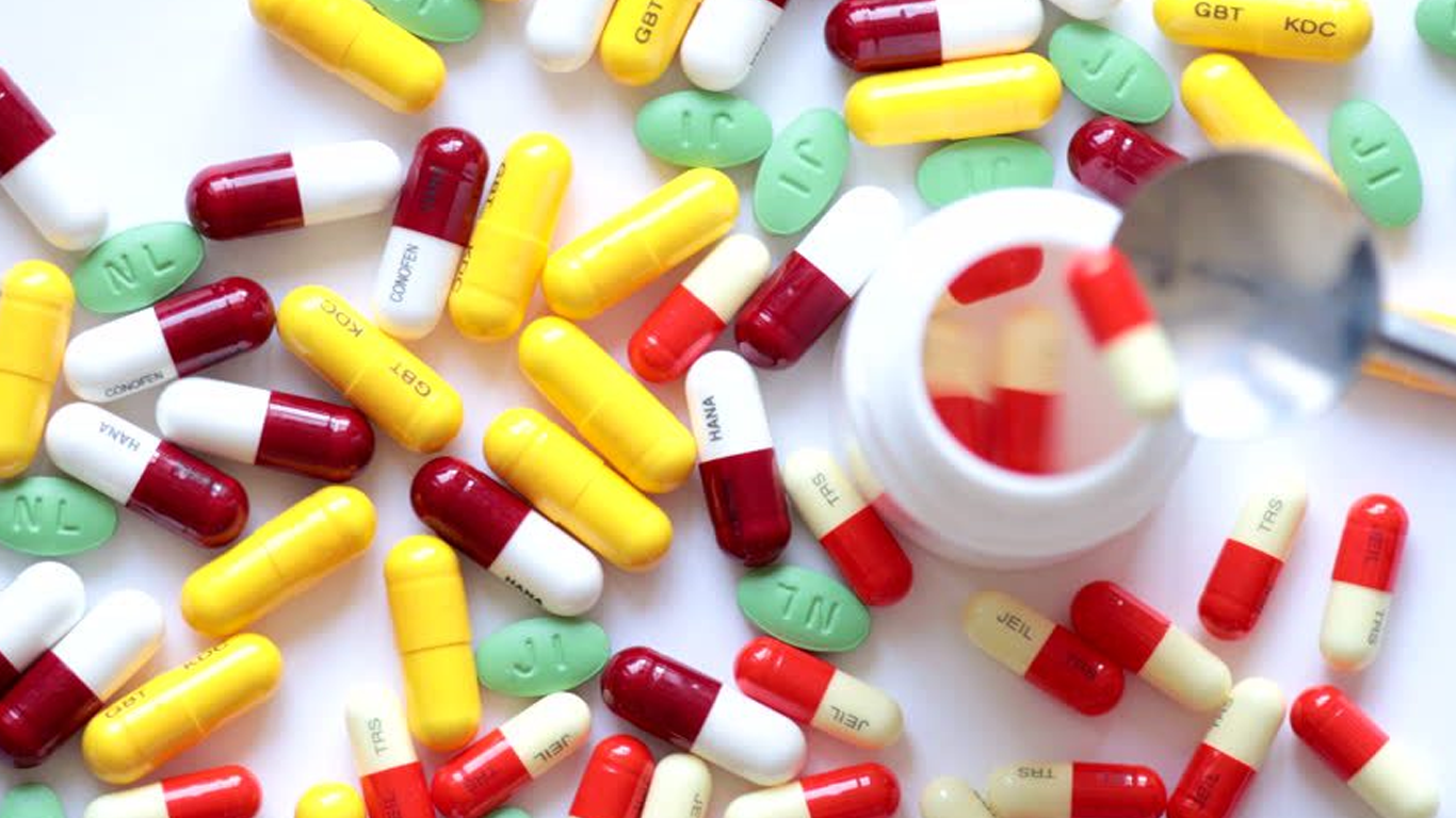 میکروبیولوژی دارویی