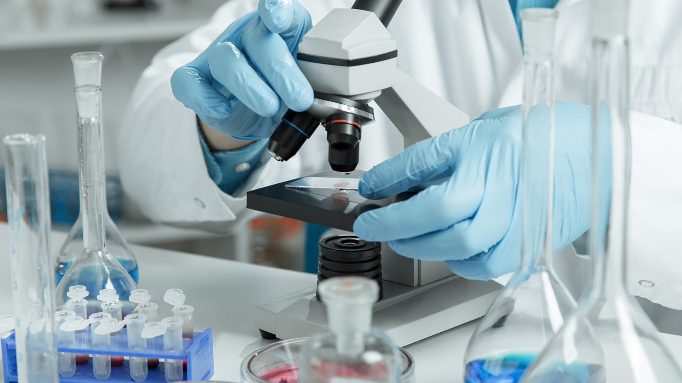 آزمایشگاه استاندارد در تهران